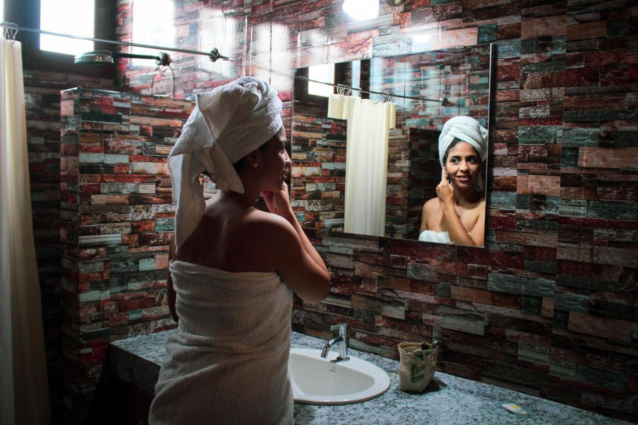 Kartagus Hotel San Salvador Bagian luar foto