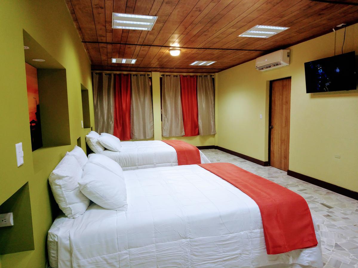 Kartagus Hotel San Salvador Bagian luar foto